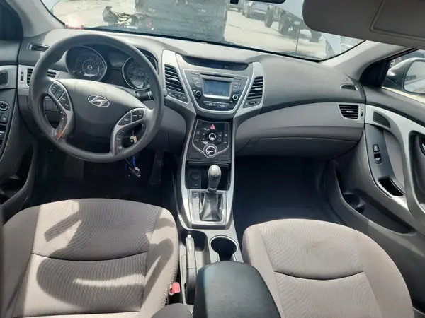 5NPDH4AE2GH703205 2016 HYUNDAI ELANTRA - Image 8