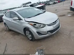 5NPDH4AE2GH705102 2016 HYUNDAI ELANTRA