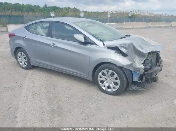 5NPDH4AE2GH705603 2016 HYUNDAI ELANTRA - Image 1