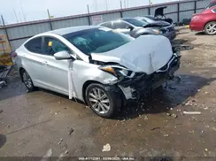 5NPDH4AE2GH705889 2016 HYUNDAI ELANTRA
