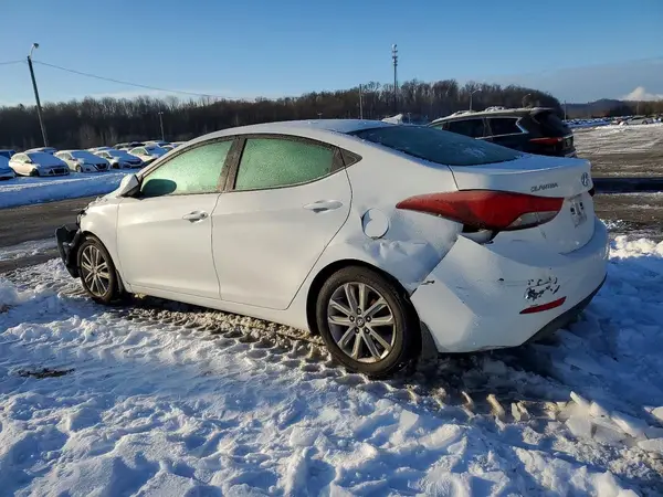 5NPDH4AE2GH706850 2016 HYUNDAI ELANTRA - Image 2