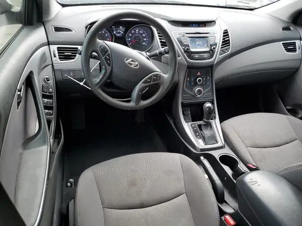 5NPDH4AE2GH710090 2016 HYUNDAI ELANTRA - Image 8