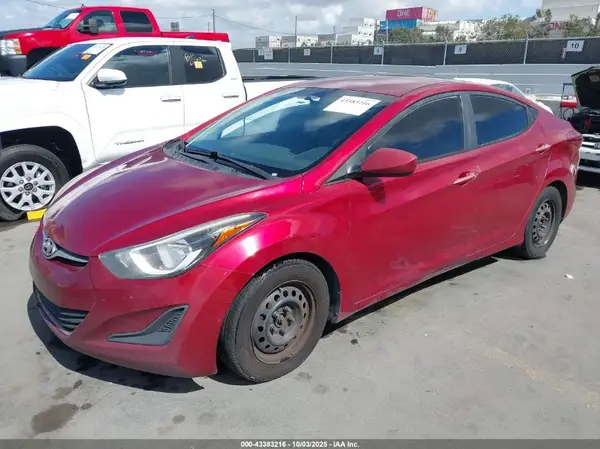 5NPDH4AE2GH710221 2016 HYUNDAI ELANTRA - Image 2