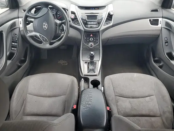5NPDH4AE2GH714091 2016 HYUNDAI ELANTRA - Image 8