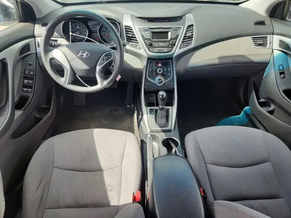 5NPDH4AE2GH716634 2016 HYUNDAI ELANTRA - Image 8