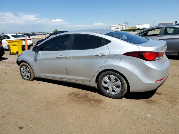 5NPDH4AE2GH718934 2016 HYUNDAI ELANTRA - Image 2