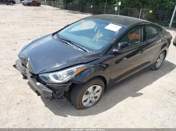 5NPDH4AE2GH720649 2016 HYUNDAI ELANTRA - Image 2