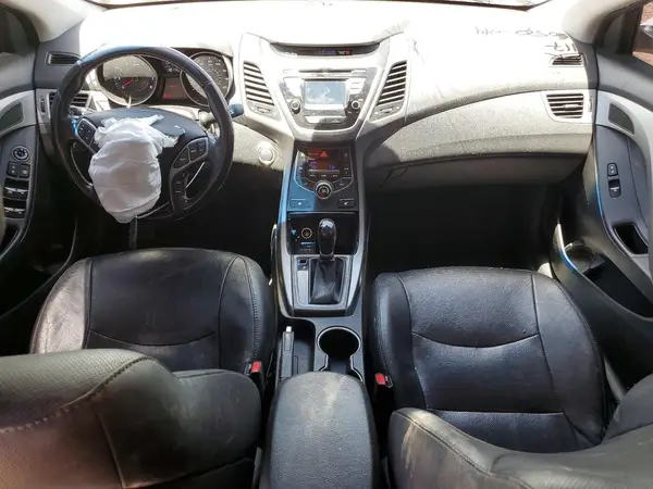5NPDH4AE2GH721171 2016 HYUNDAI ELANTRA - Image 8