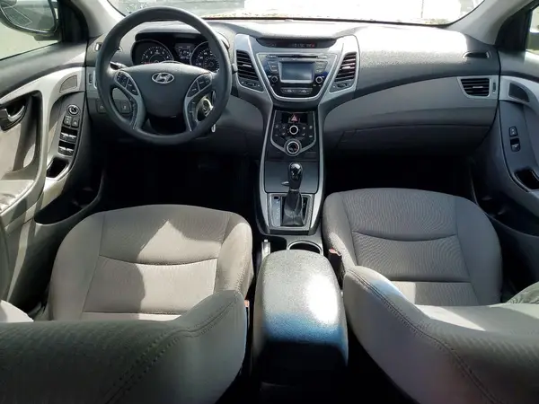 5NPDH4AE2GH722868 2016 HYUNDAI ELANTRA - Image 8