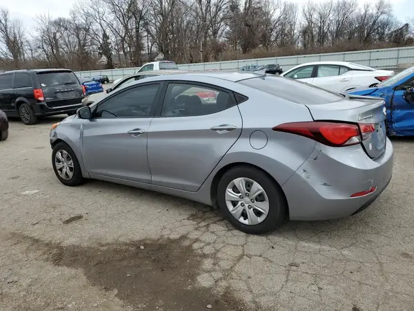 5NPDH4AE2GH729920 2016 HYUNDAI ELANTRA - Image 2