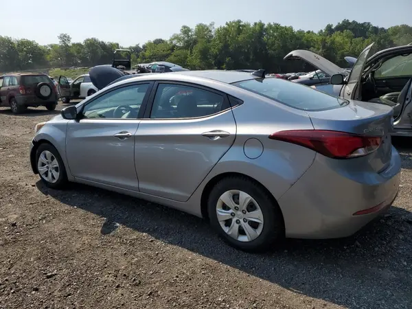 5NPDH4AE2GH730081 2016 HYUNDAI ELANTRA - Image 2