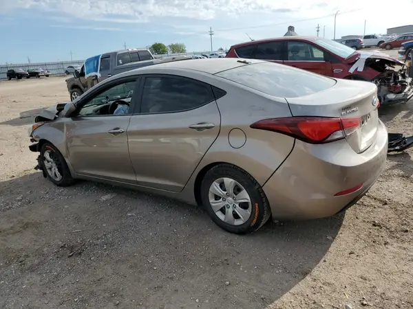 5NPDH4AE2GH730176 2016 HYUNDAI ELANTRA - Image 2