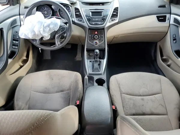 5NPDH4AE2GH730176 2016 HYUNDAI ELANTRA - Image 8