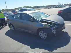 5NPDH4AE2GH730579 2016 HYUNDAI ELANTRA