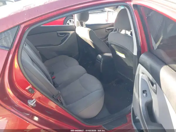 5NPDH4AE2GH734373 2016 HYUNDAI ELANTRA - Image 8