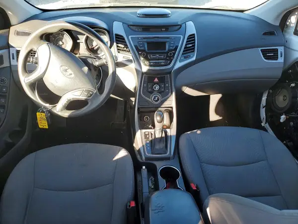 5NPDH4AE2GH734521 2016 HYUNDAI ELANTRA - Image 8
