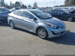 5NPDH4AE2GH735863 2016 HYUNDAI ELANTRA