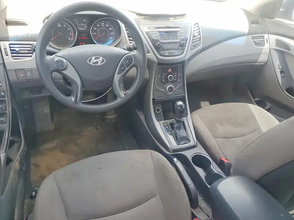 5NPDH4AE2GH737192 2016 HYUNDAI ELANTRA - Image 8