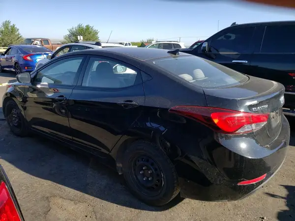 5NPDH4AE2GH737919 2016 HYUNDAI ELANTRA - Image 2