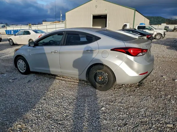 5NPDH4AE2GH740688 2016 HYUNDAI ELANTRA - Image 2
