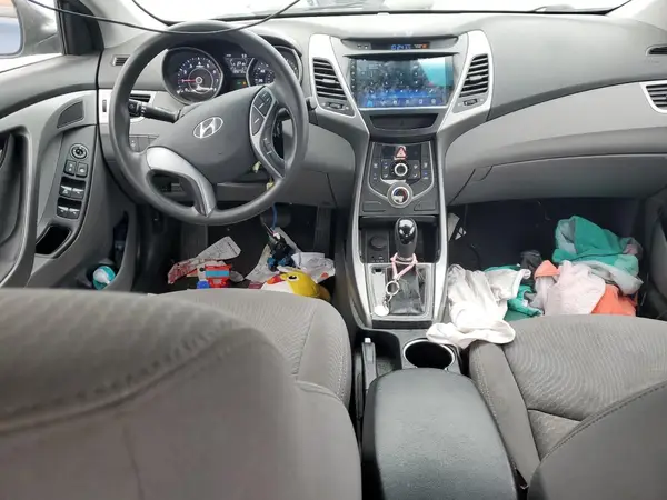 5NPDH4AE2GH741002 2016 HYUNDAI ELANTRA - Image 8