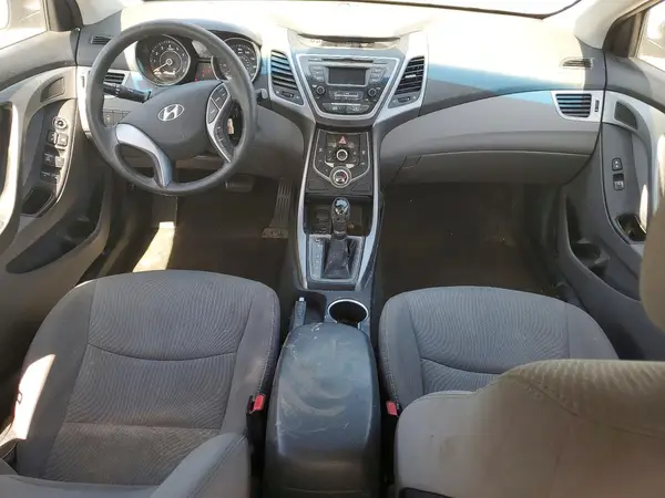 5NPDH4AE2GH741016 2016 HYUNDAI ELANTRA - Image 8