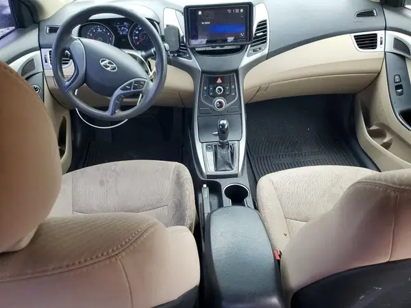 5NPDH4AE2GH741338 2016 HYUNDAI ELANTRA - Image 8
