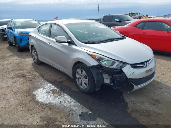 5NPDH4AE2GH741484 2016 HYUNDAI ELANTRA - Image 1