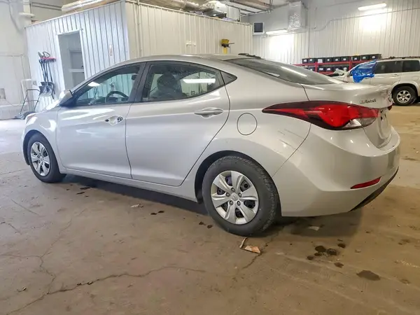 5NPDH4AE2GH742506 2016 HYUNDAI ELANTRA - Image 2
