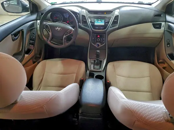 5NPDH4AE2GH743526 2016 HYUNDAI ELANTRA - Image 8