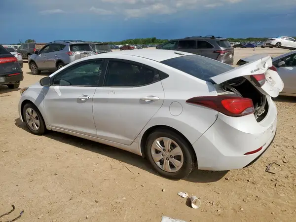 5NPDH4AE2GH743963 2016 HYUNDAI ELANTRA - Image 2