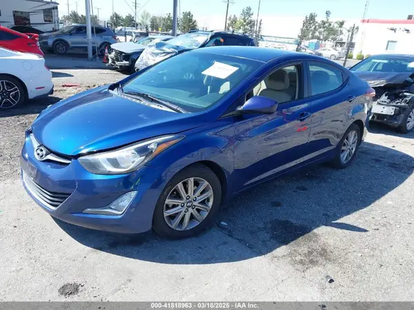 5NPDH4AE2GH745258 2016 HYUNDAI ELANTRA - Image 2