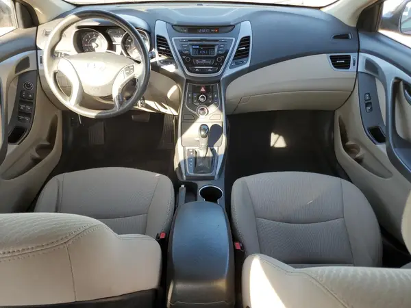 5NPDH4AE2GH745356 2016 HYUNDAI ELANTRA - Image 8