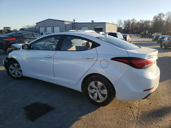 5NPDH4AE2GH746538 2016 HYUNDAI ELANTRA - Image 2