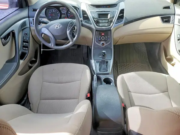 5NPDH4AE2GH747270 2016 HYUNDAI ELANTRA - Image 8