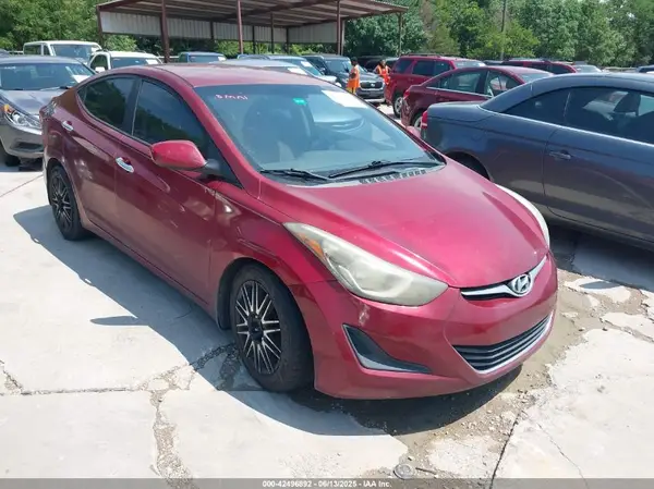 5NPDH4AE2GH748757 2016 HYUNDAI ELANTRA - Image 1