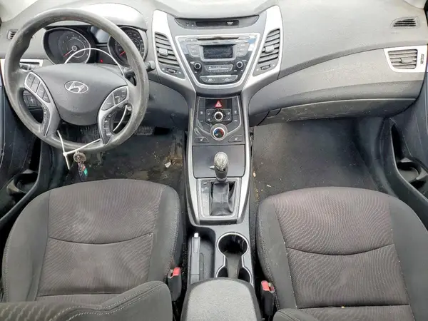 5NPDH4AE2GH749259 2016 HYUNDAI ELANTRA - Image 8