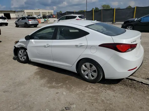 5NPDH4AE2GH753487 2016 HYUNDAI ELANTRA - Image 2