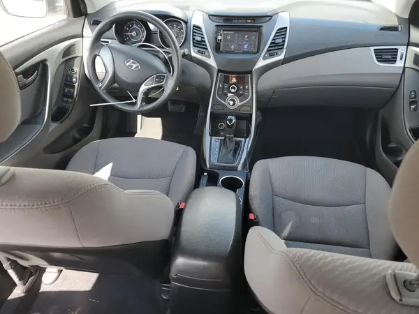 5NPDH4AE2GH753487 2016 HYUNDAI ELANTRA - Image 8