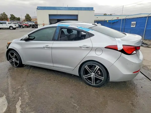 5NPDH4AE2GH754784 2016 HYUNDAI ELANTRA - Image 2