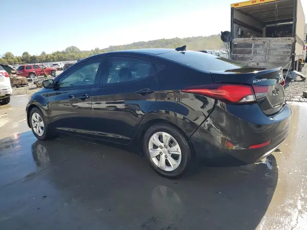 5NPDH4AE2GH754879 2016 HYUNDAI ELANTRA - Image 2