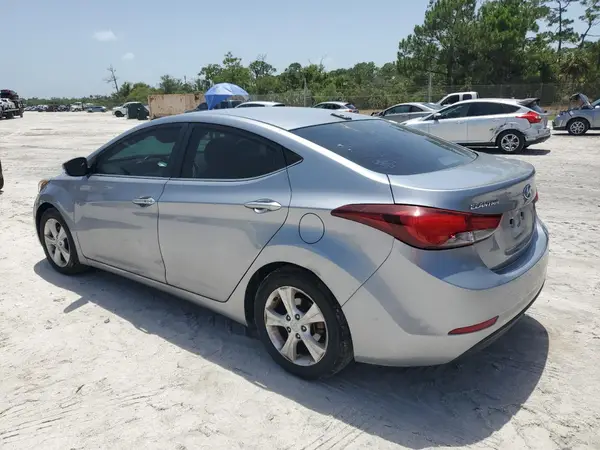5NPDH4AE2GH755076 2016 HYUNDAI ELANTRA - Image 2