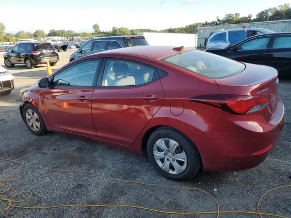 5NPDH4AE2GH759645 2016 HYUNDAI ELANTRA - Image 2