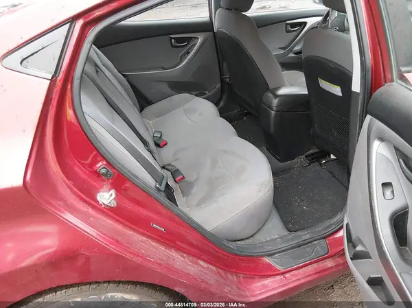 5NPDH4AE2GH759760 2016 HYUNDAI ELANTRA - Image 8