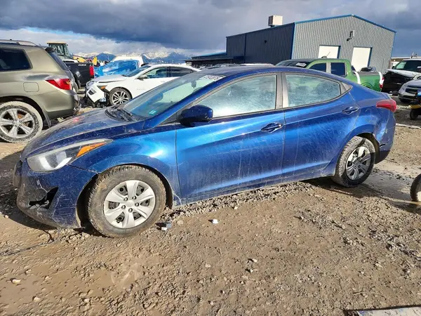 5NPDH4AE2GH761914 2016 HYUNDAI ELANTRA - Image 1