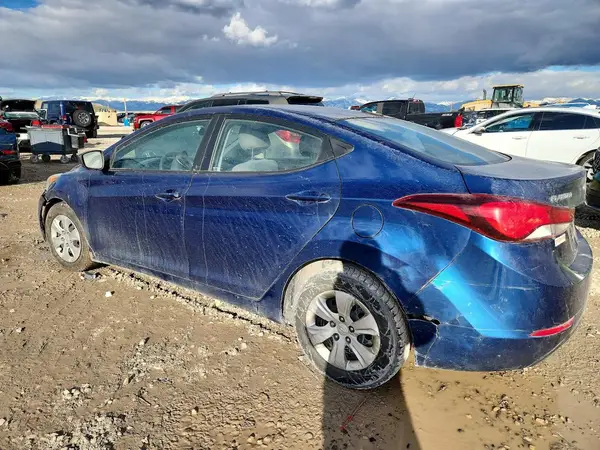 5NPDH4AE2GH761914 2016 HYUNDAI ELANTRA - Image 2