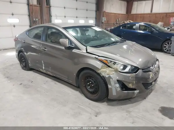 5NPDH4AE2GH763176 2016 HYUNDAI ELANTRA - Image 1