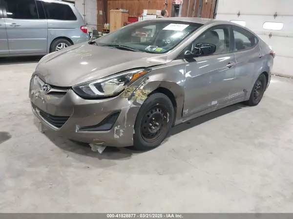 5NPDH4AE2GH763176 2016 HYUNDAI ELANTRA - Image 2
