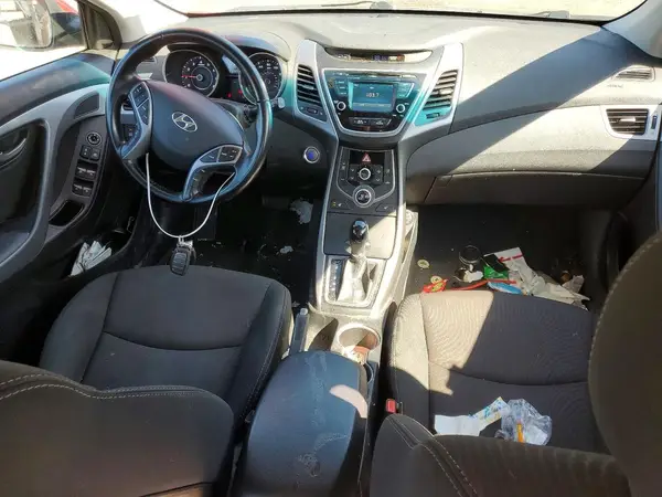 5NPDH4AE2GH763601 2016 HYUNDAI ELANTRA - Image 8