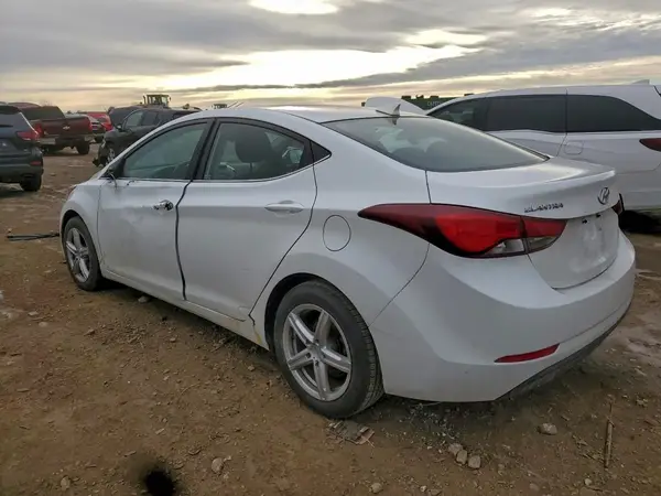 5NPDH4AE2GH764344 2016 HYUNDAI ELANTRA - Image 2